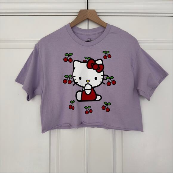 Hello Kitty by Sanrio 100% Cotton Cherry Cropped Tee Raw Hem Short Sleeve Top M - Picture 1 of 8